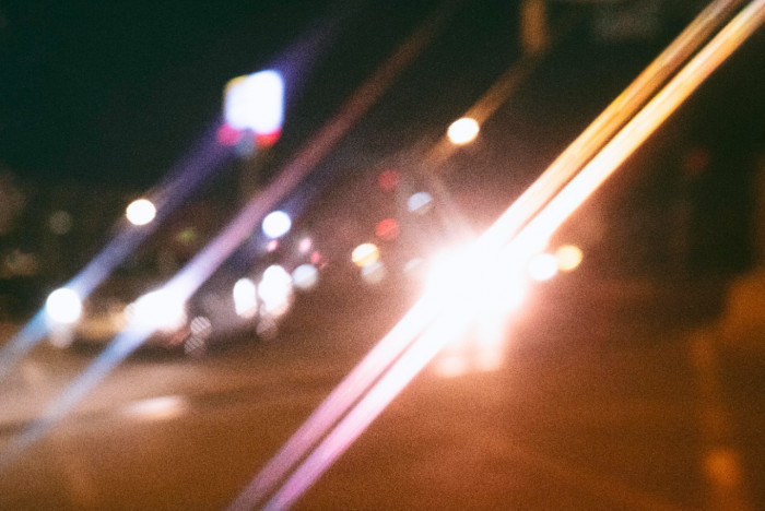 Conduite de nuit : comment améliorer votre confort visuel ?